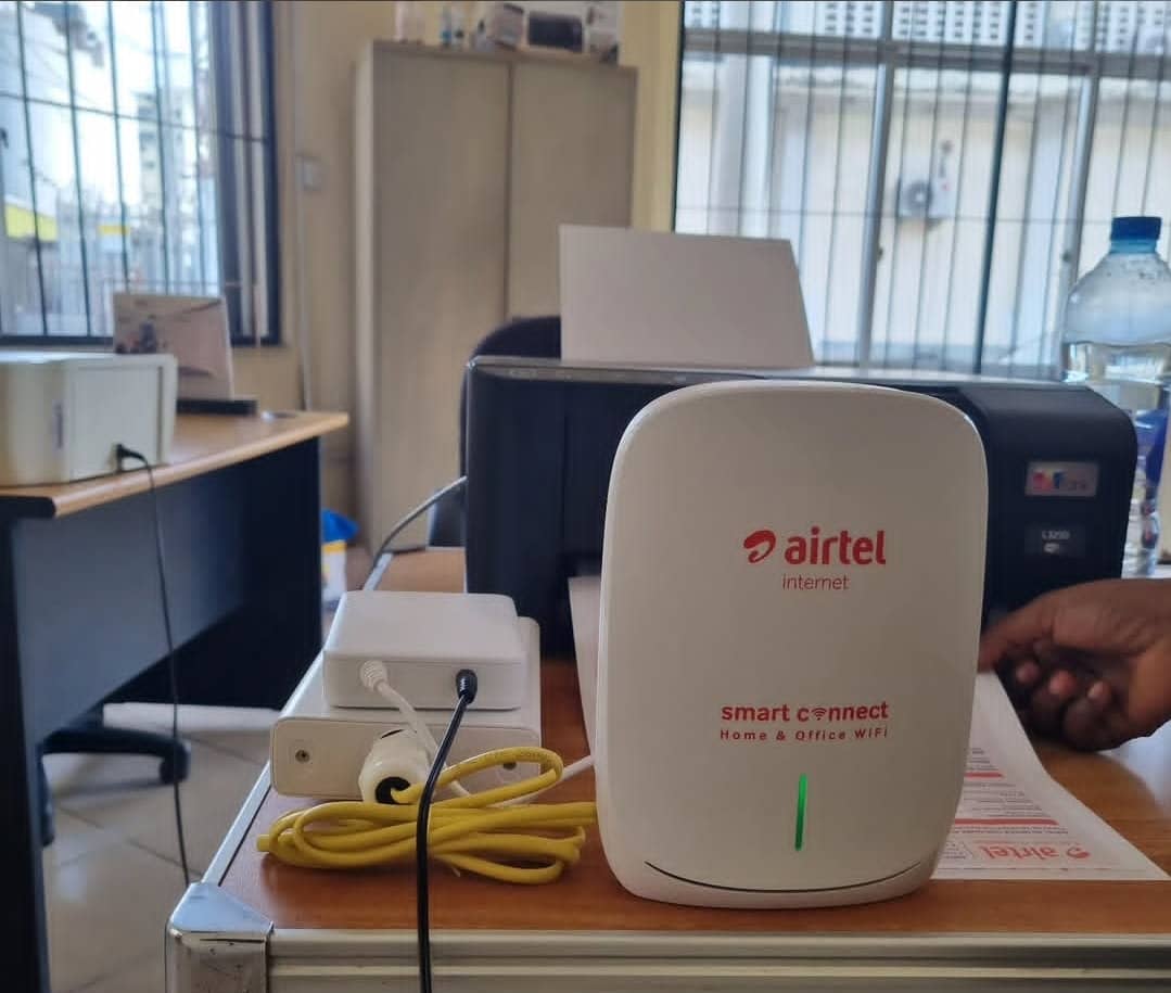 Ambele_Young's tweet photo. 📢 WAKUU NAOMBA RETWEETS 🙏🏾🙏🏾

OFA KABISA! 🚀
Badala ya 110,000/= sasa lipa 100,000/= tu ujipatie router yako leo! 💥

📶 25Mbps – 70,000/= (siku 30)
⚡ 40Mbps – 100,000/= (siku 30)

Internet ya uhakika, kasi ya uhakika! Usipitwe! 🔥

📞 0693947007
💬 https://t.co/cDh9JqR8Zj
📩 DM: @amosrichar14147