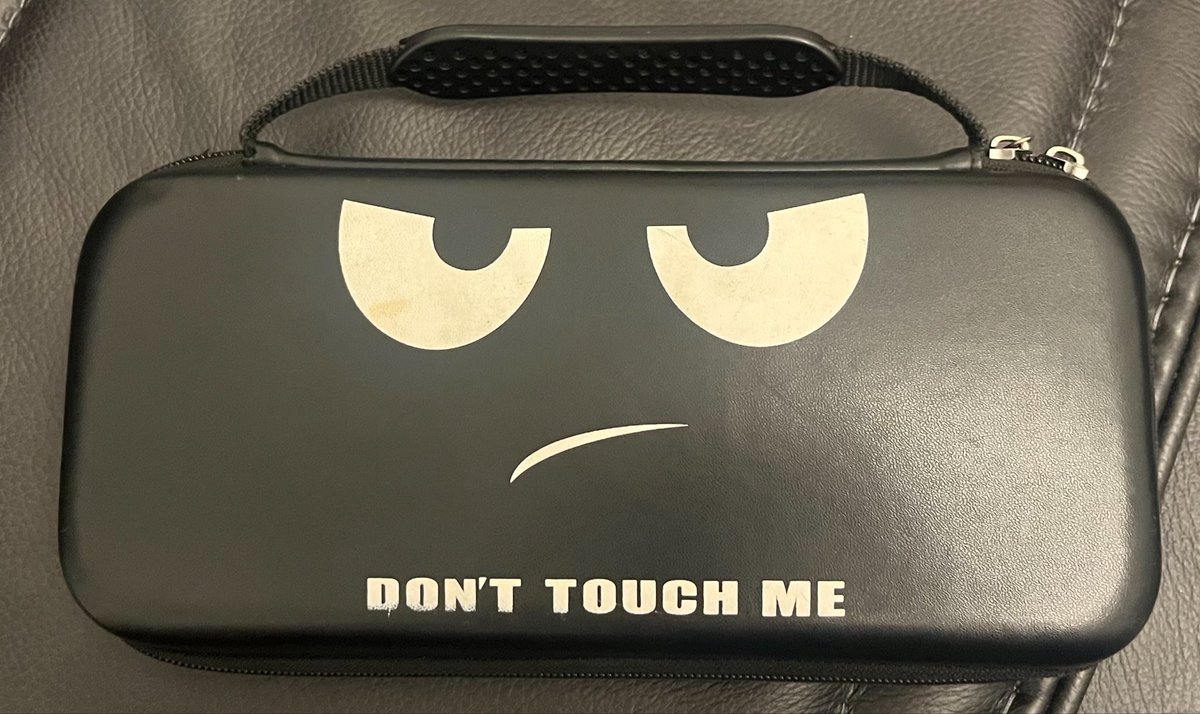 Im_Page153's tweet image. GUESS WHO JUST FOUND HIS SWITCH AFTER MONTHS OF IT BEING MISSING!?!? 🔥🔥🔥