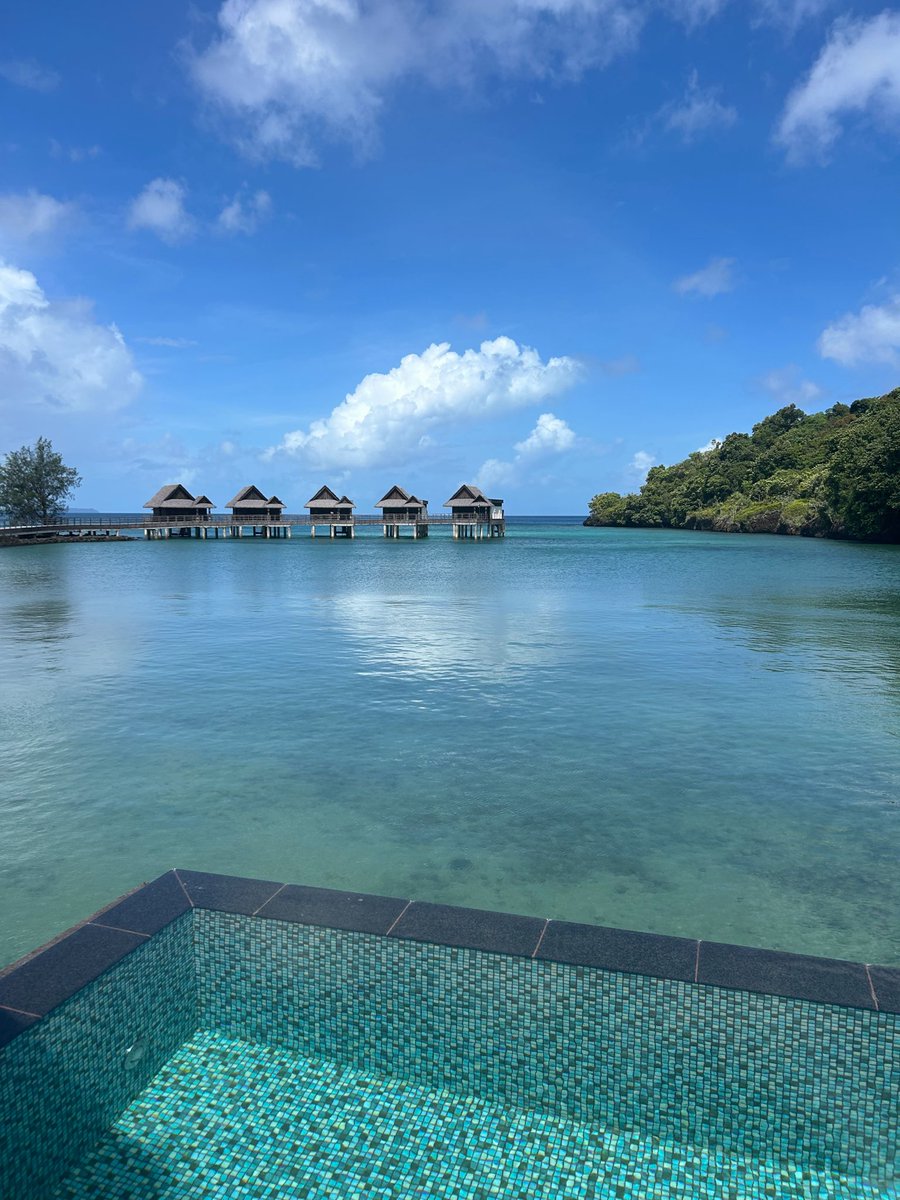 zip_sparkling's tweet image. パラオ🏝️帰りの
清里千聖がナビゲート

みなさんの想像以上だった景色や物って
ありましたか？
そんなメッセージもOK！
リクエストもご一緒に✉️

本日も夕方4時まで
お楽しみください♪

#すぱーくりんぐ
#あわーず
#zipfm