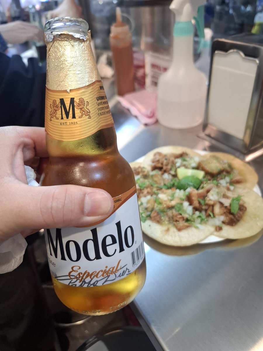 wOniERozl23i34p's tweet image. 下北沢店オープン😻🎊✨️👏
#トレスエルマノス
#トレスエルマニア
#tacos
#Tacos3Hermanos
#下北沢グルメ
#タコス好き
#メキシコ料理