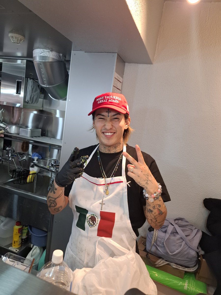 wOniERozl23i34p's tweet image. 下北沢店オープン😻🎊✨️👏
#トレスエルマノス
#トレスエルマニア
#tacos
#Tacos3Hermanos
#下北沢グルメ
#タコス好き
#メキシコ料理