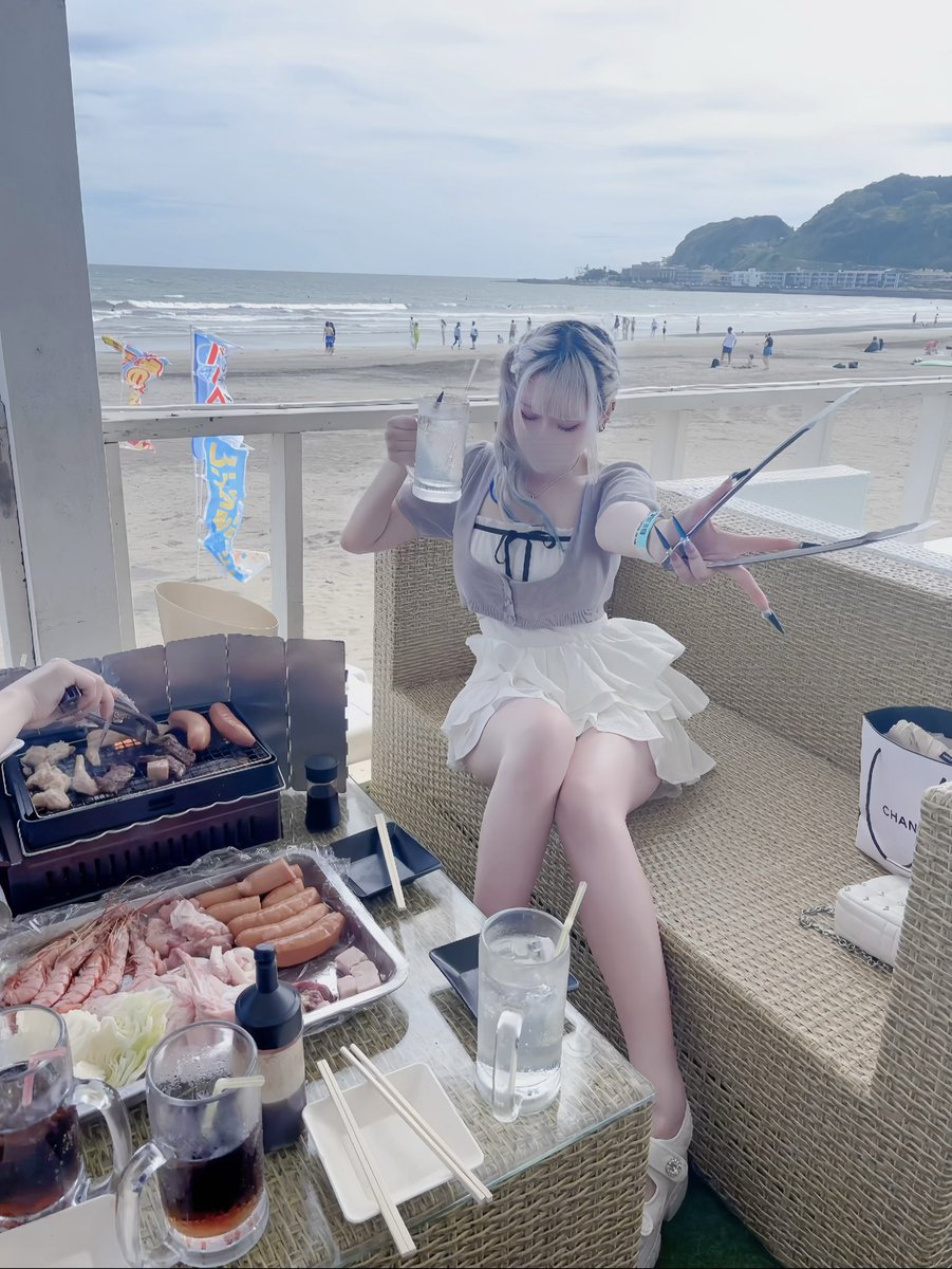 wanwan_shisha's tweet photo. 海行きたいな〰️〰️

江ノ島とか由比ヶ浜の海の家シーシャってどう出店するんだろう❓

海の家シーシャ会とかないかな〰️

𝑺𝒖𝒎𝒎𝒆𝒓大好きだけど流石にバテるかな🥹 https://t.co/H9WifvPB3z