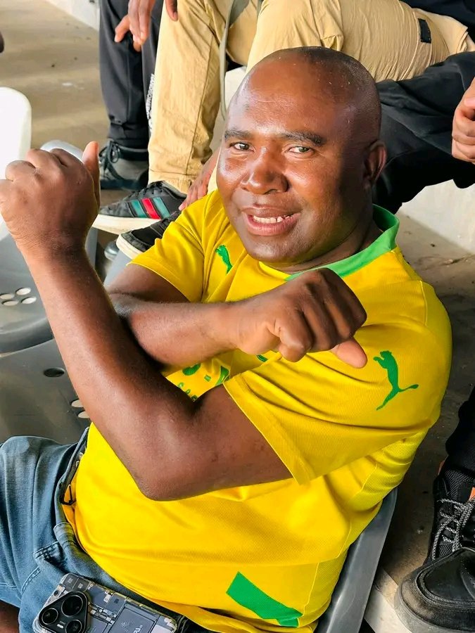 Just go support ur Sundowns in silence than destabilise our team