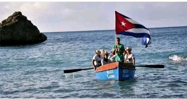 #TenemosMemoria
Hoy 11 de abril se cumplen
131 Aniversario del desembarco de Marti y Gómez por playita de Cajobabo.
El Apóstol de la independencia escribía en su diario de campaña.
" Ya arde la sangre.Ahora hay que dar respeto y sentido humano y amable al sacrificio".