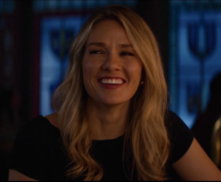 shannon_hausen's tweet photo. We are really missing our georgous couple Kacy 🩷 and need them back so they can continue their beautiful love story.Kate and Lucy deserve their dream wedding they're so loved and in love #ThisIsOurTime @Skydance Please #SaveNCISHawaii and bring this love back to us #NCISHawaii🫶 https://t.co/lqKnmO1zSf