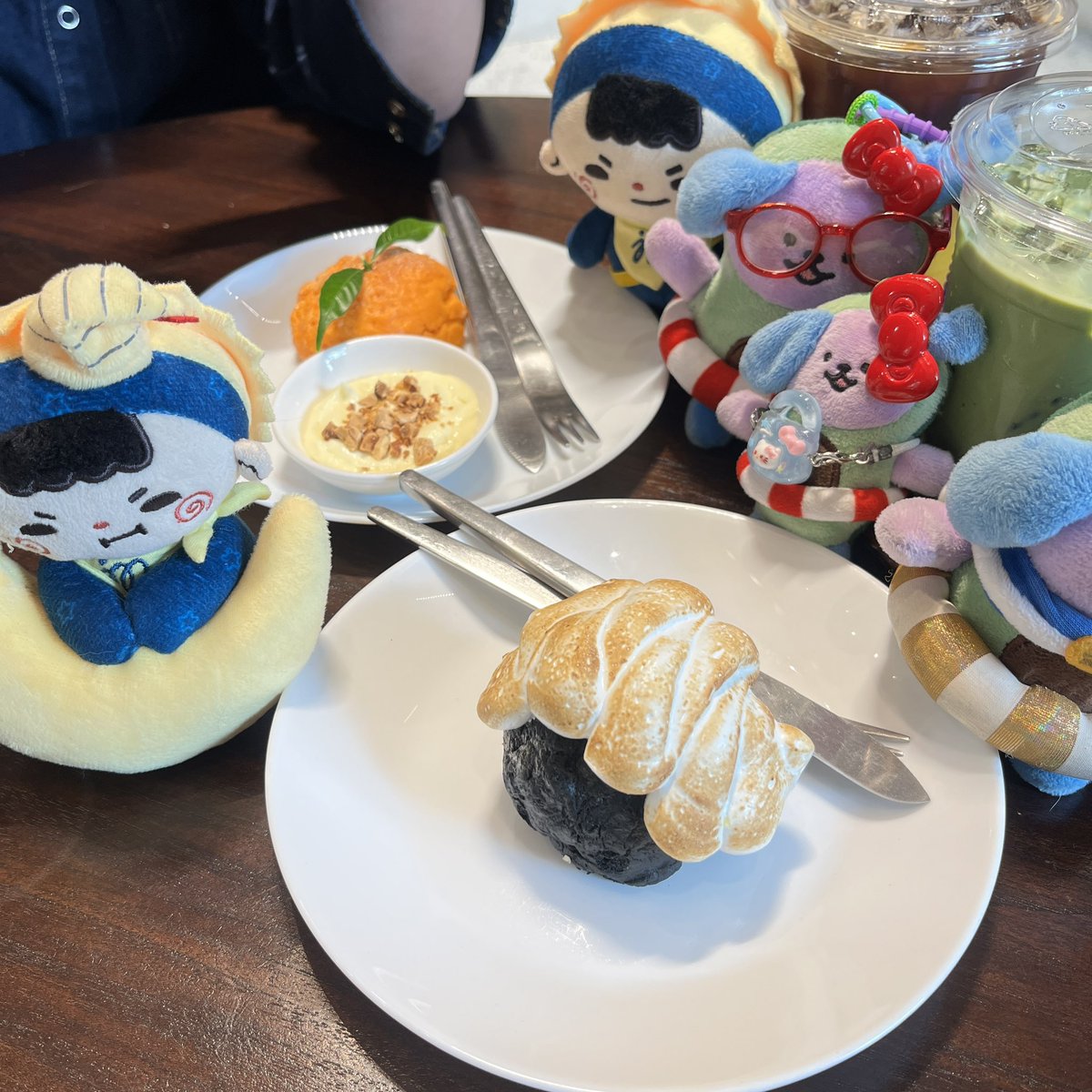 gimme love tweet media