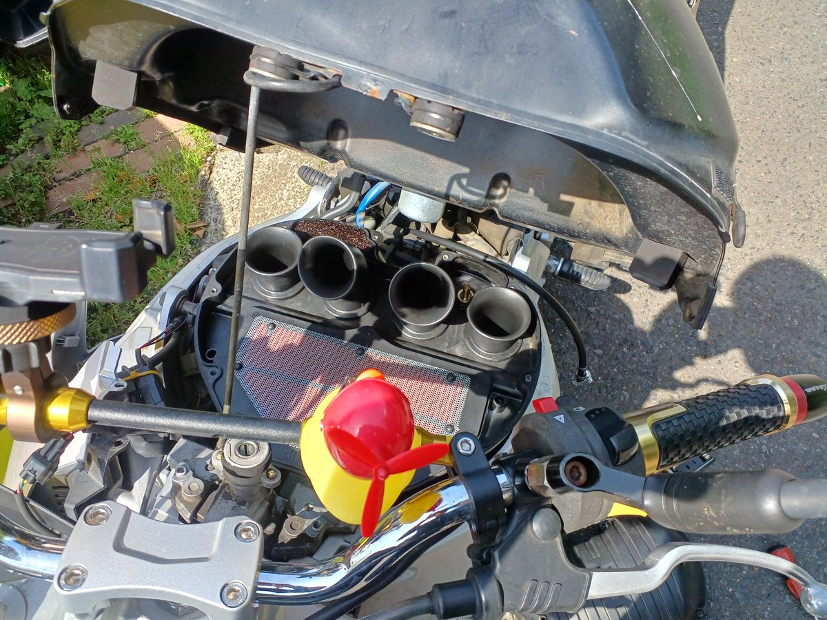 hatoya7080's tweet photo. バイクお掃除 https://t.co/ZkPm2RQH5B