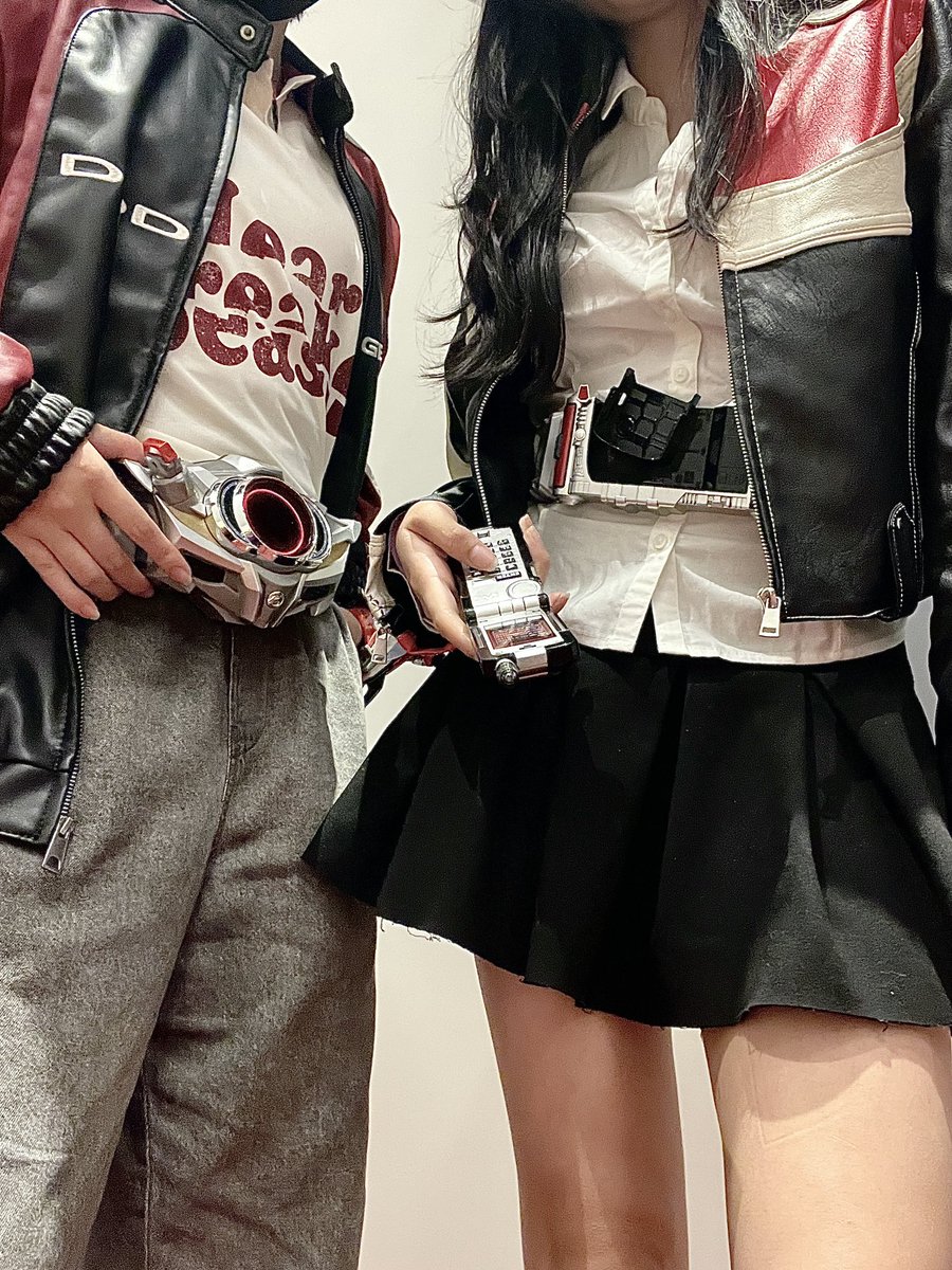 another duo styling 🏎️ 📱