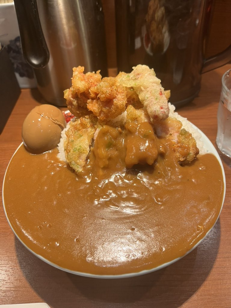 燕 tweet media