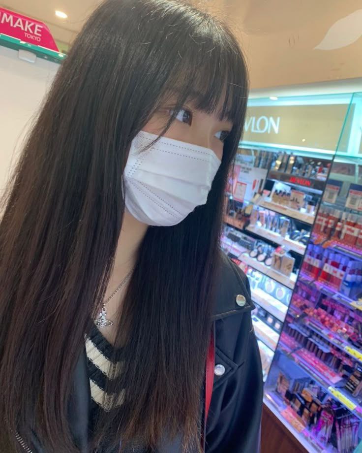 Apac93397813's tweet photo. コンビニで買ったコーヒーを外で飲みながらぼーっとしている時間が意外と一日の中で一番落ち着く時間だったりする https://t.co/m9MEPpxiqi