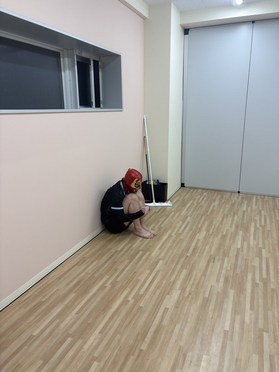 ぜひ8番よろしくお願いします！！

動画で面白いことできなくて
落ち込んでました。