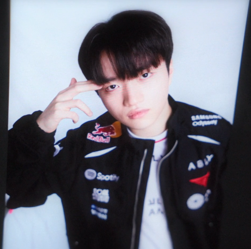 gin is missing doran ( ˶•ᴖ•) tweet media