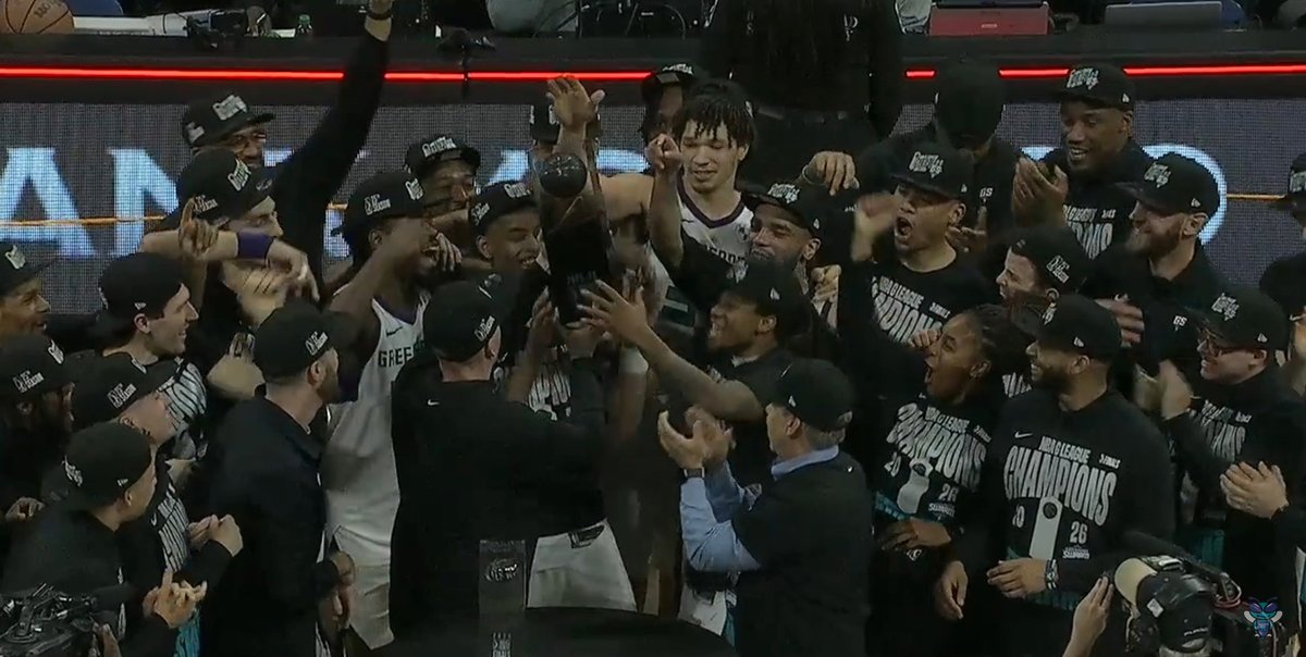 r/CharlotteHornets tweet media