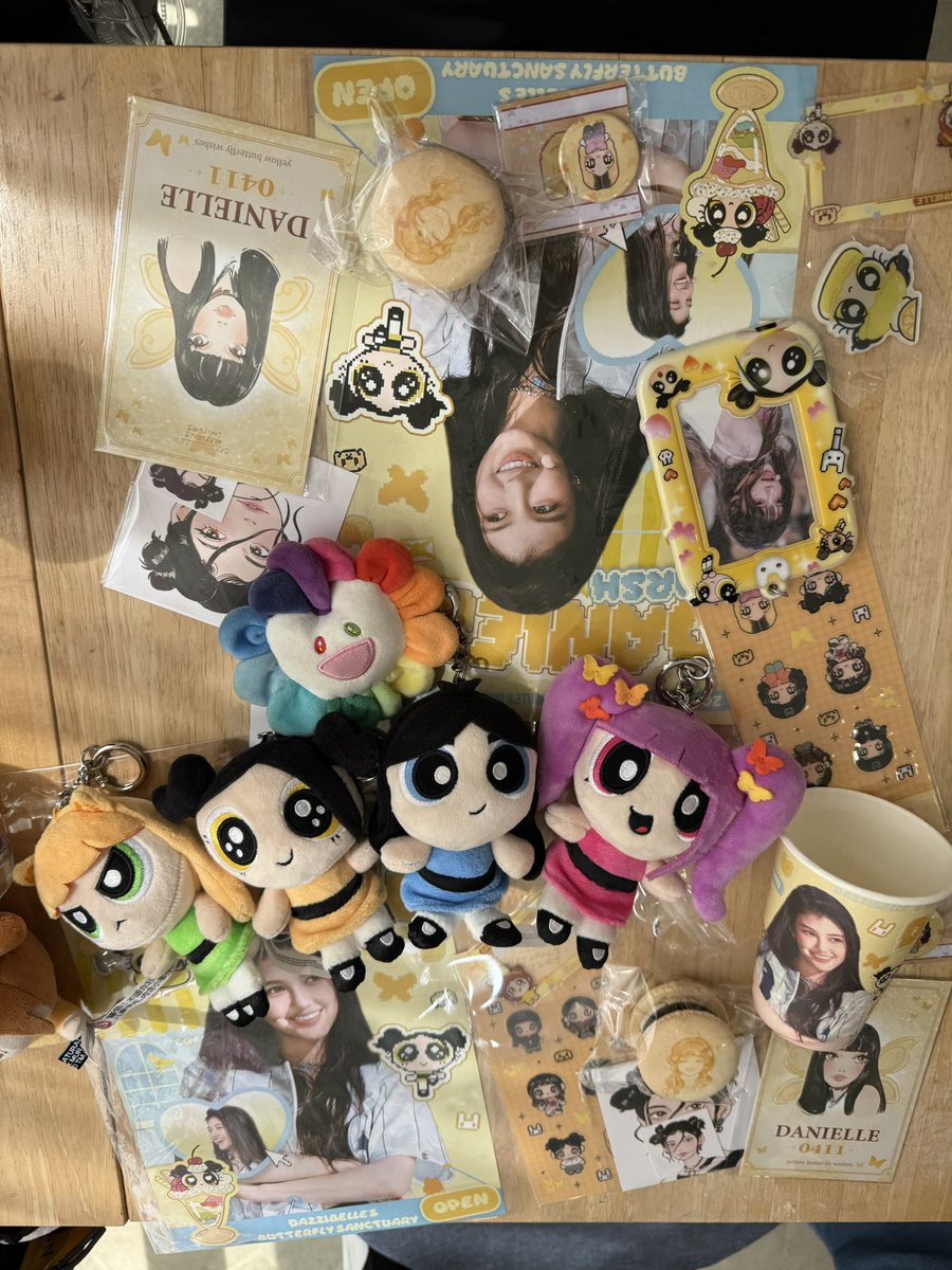 HanniMinji3zui's tweet image. Dani~Happy Birthday 🐶💗🍀🥳
#dazzibelle #birthdaybash 
#다지벨_생축