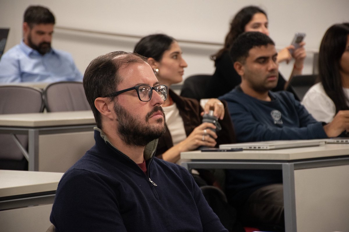 Rodrigo Aybar tweet media