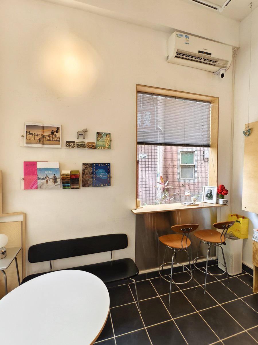 danultok tweet media