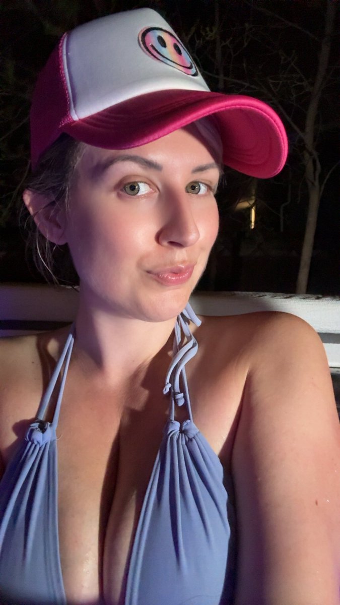 Want more bts of my collab trip?Snapchat ✨
thatgrlnxtdoor7 😘