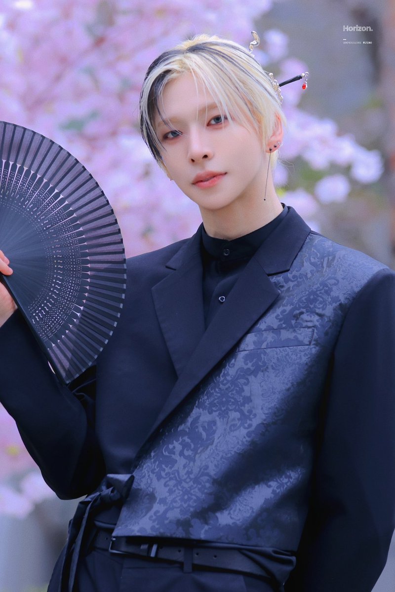 260411 음중미팬

🌸

 #AMPERSANDONE #앰퍼샌드원
 #최지호 #지호 #JIHO 🦋