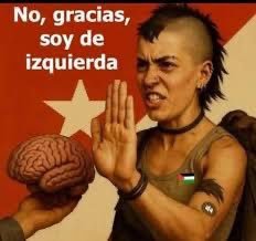 VI0LACOMUNIST4S tweet media