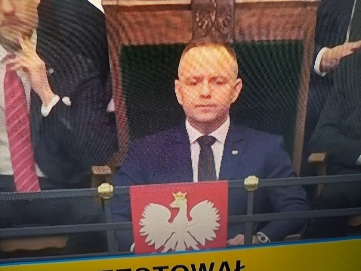 Jerzy Hebda tweet media