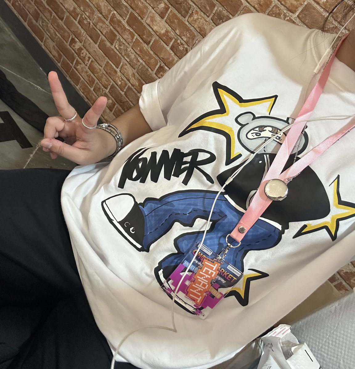 soonchaneun's tweet photo. SEE UUUUU @ OMO! MARKET~~~ https://t.co/H2LqKxbKqR