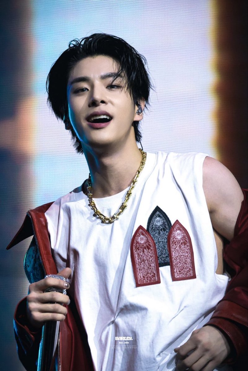 ⭐️🦮 tweet media