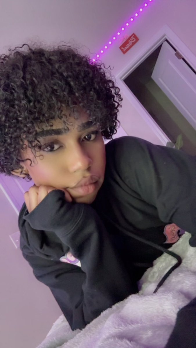 jean ෆ tweet media