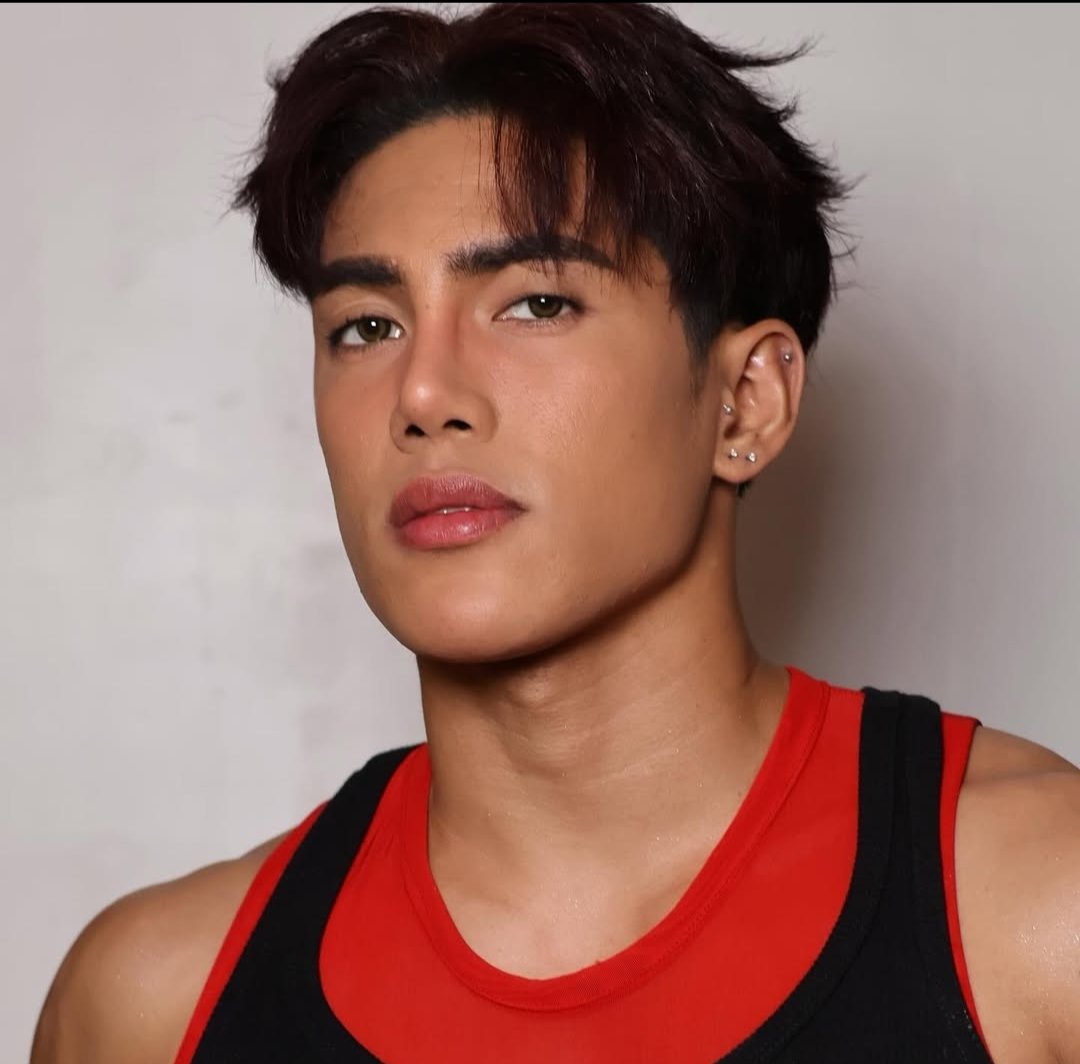 My Sunshine <a href="/stellajero_/">Stell Ajero</a>