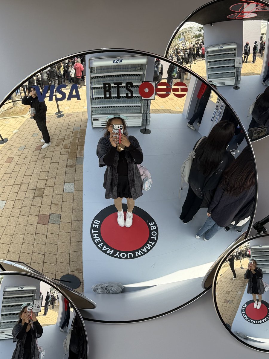 suzi⁷ 🪭 BTS DAY tweet media