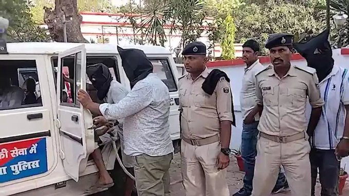 The Buzz tweet media