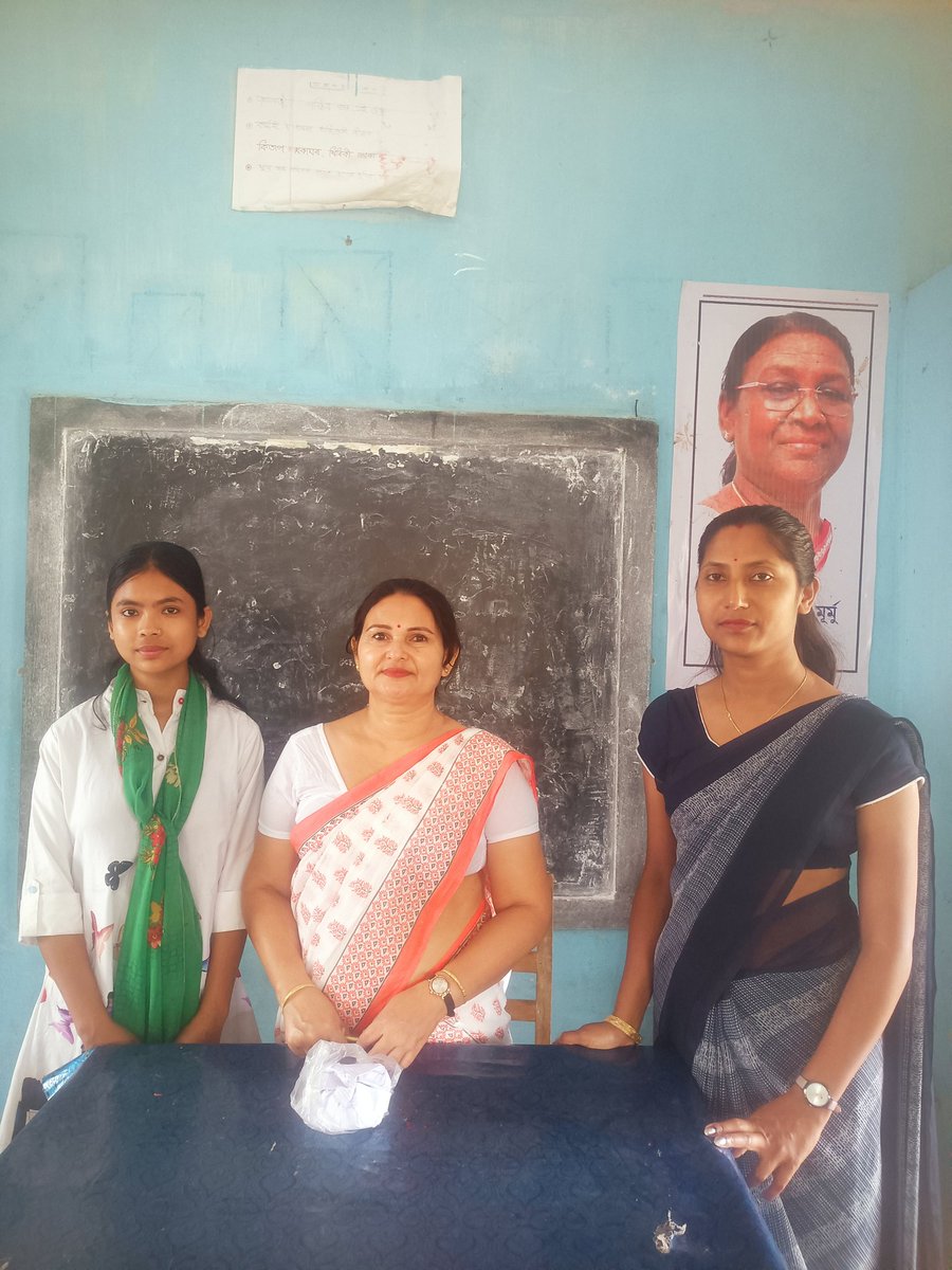 anitadevi1020's tweet image. At this joyful moment, our school student has successfully passed the #matric_result_2026 #Examination in the First Division with distinction (letter marks). This is truly a proud and memorable #achievement for the entire school community.