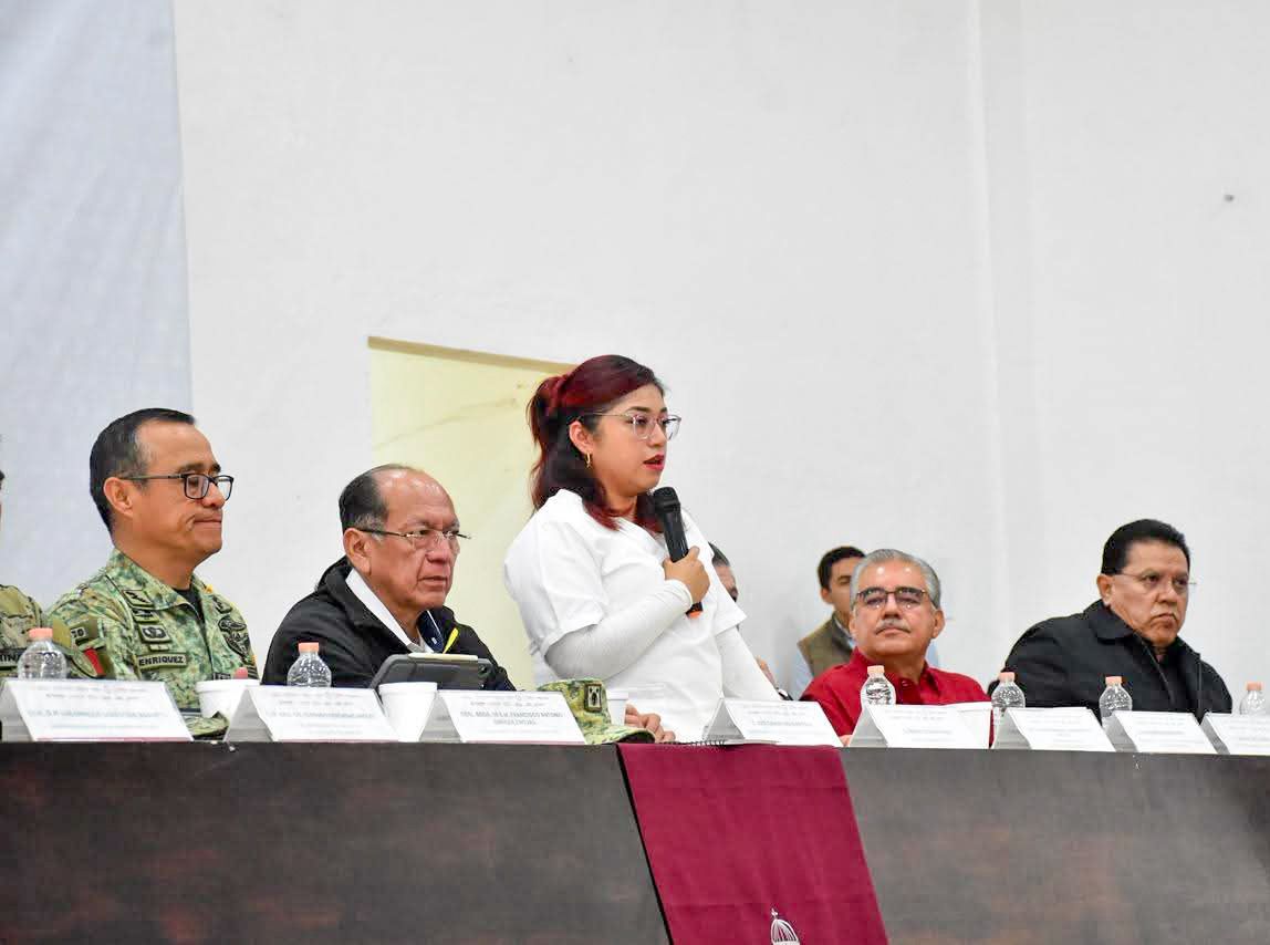 Esta mañana desde #Huauchinango y con el objetivo de informar sobre los avances en la búsqueda del menor Liam Tadeo, quien desapareció tras las fuertes lluvias en octubre del año pasado, acompañé al Srio. de Gobernación <a href="/aguilar_pala_S/">Samuel Aguilar Pala</a> encabezó una rueda de prensa.

1/3