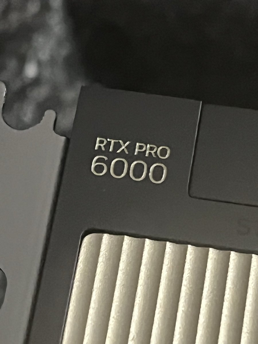 Daniel T. Vela tweet media