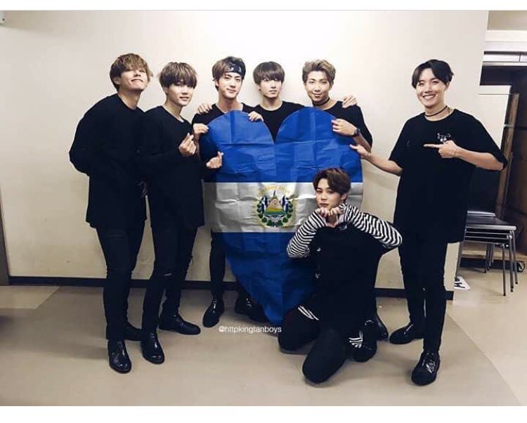 Liss |🇸🇻 verá a BTS en Colombia |🇨🇴 tweet media