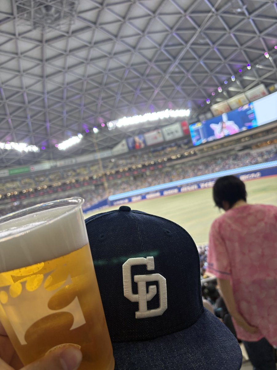 しげすけ tweet media