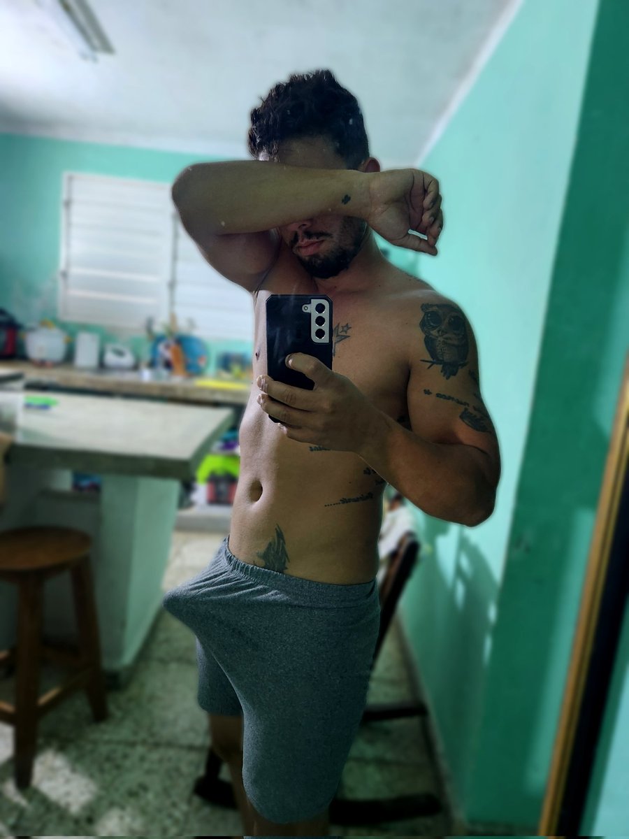 A lo cubano🇨🇺🥵 te espero en.mi pagina🔞 top4fans.com/AngelCuba