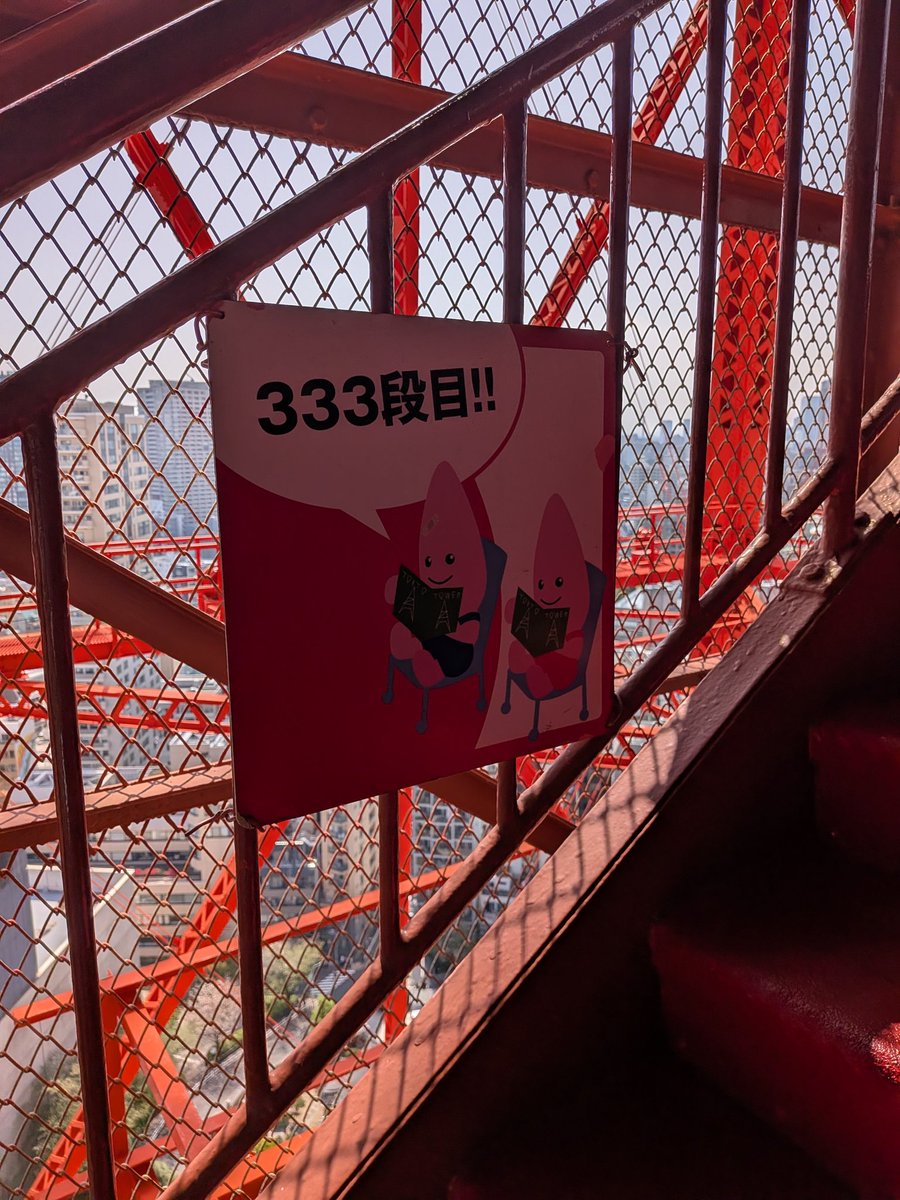 アレクロア tweet media