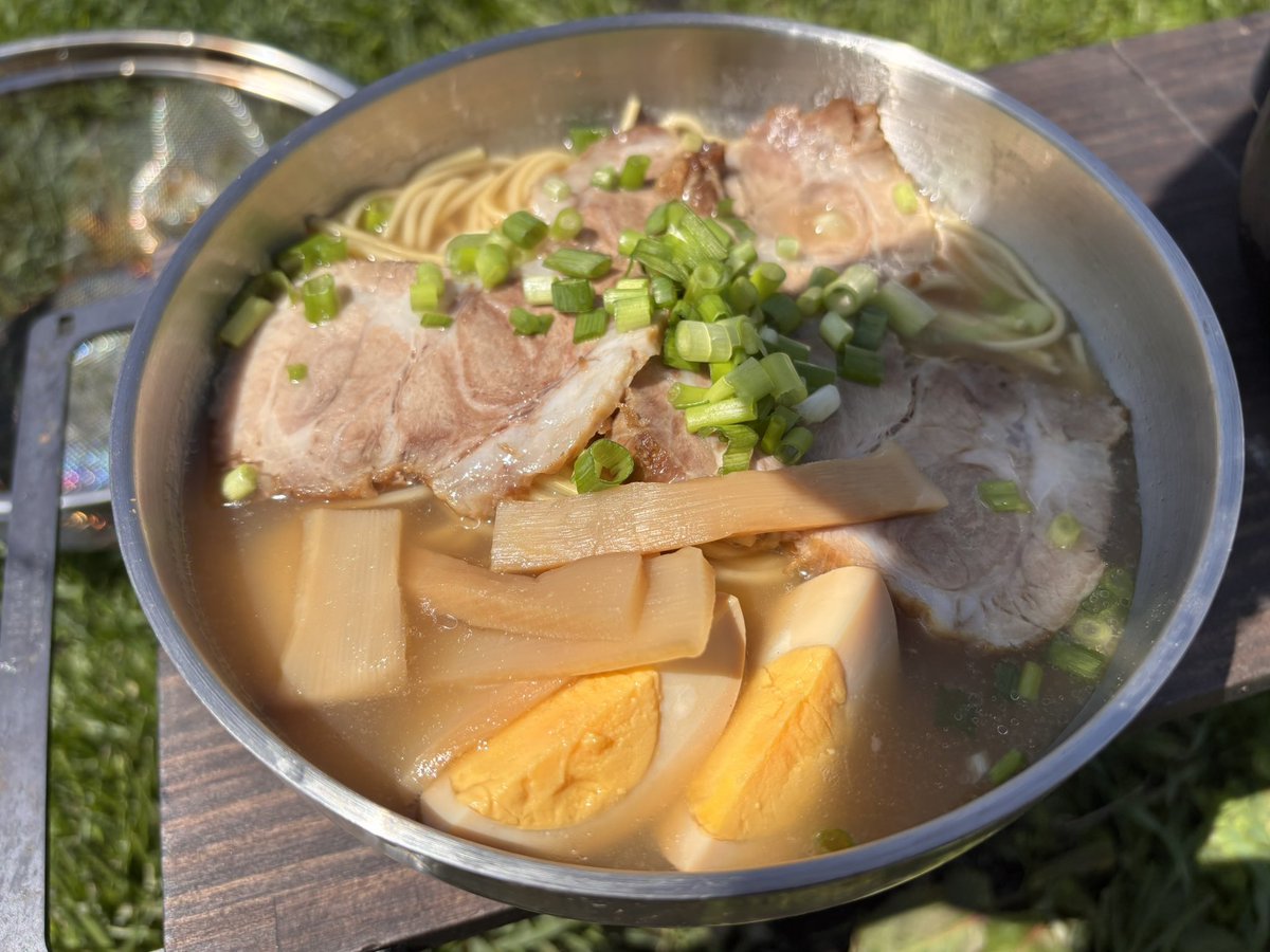 えびちゃん コミ症キャンパー tweet media