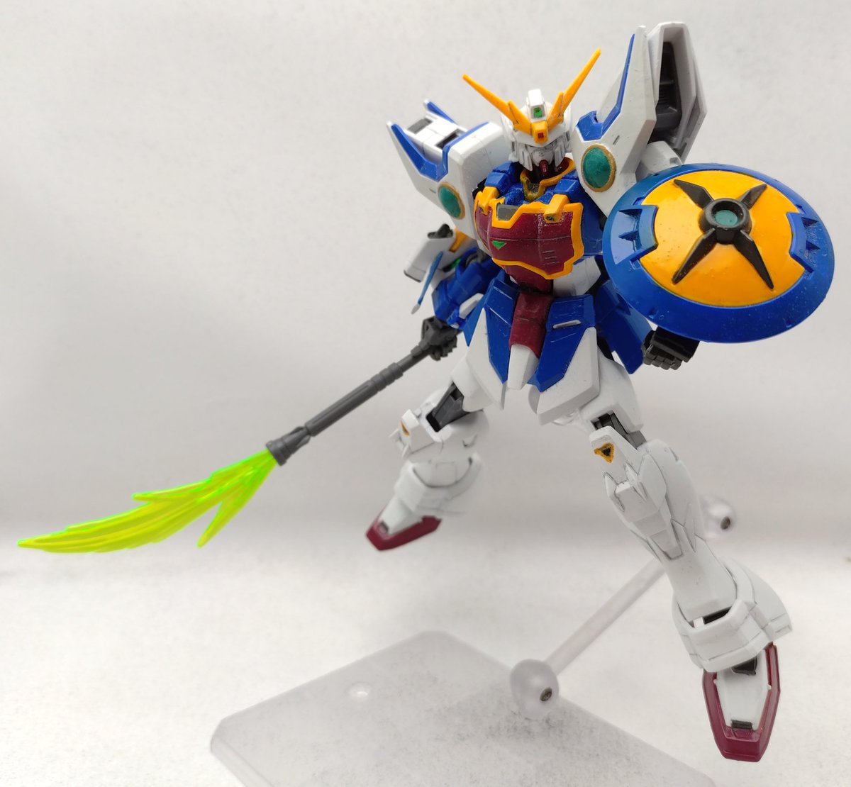 フィール tweet media