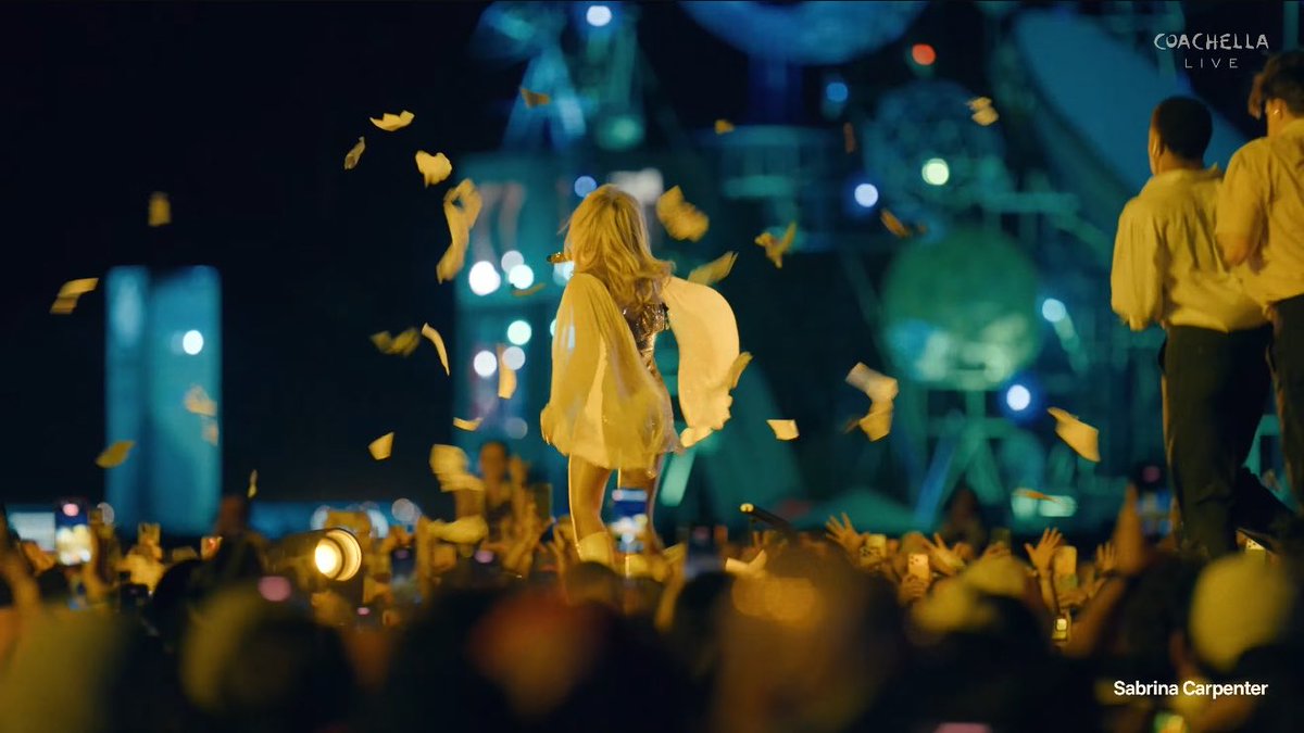 SCdailyupdate's tweet photo. wow. #Sabchella https://t.co/c1IodfOqfO
