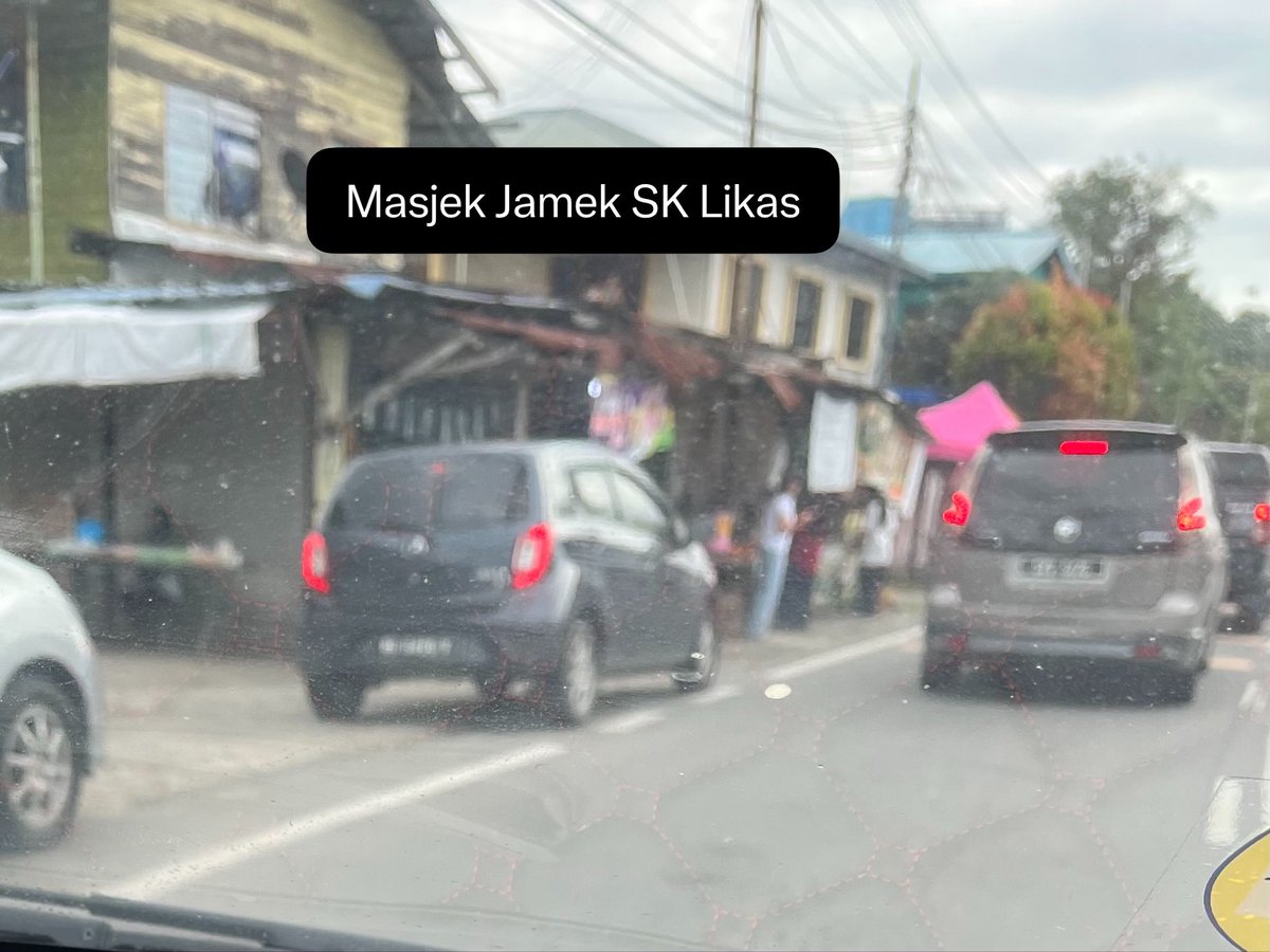 UrangSabah baini, sumua pun uncit, anak tiri bakan tweet media