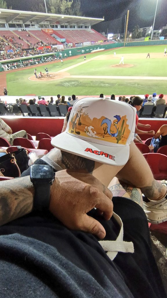 amanwithmask's tweet photo. Apoyando al Águila⚾🦅 https://t.co/7Hlqa1IYk1