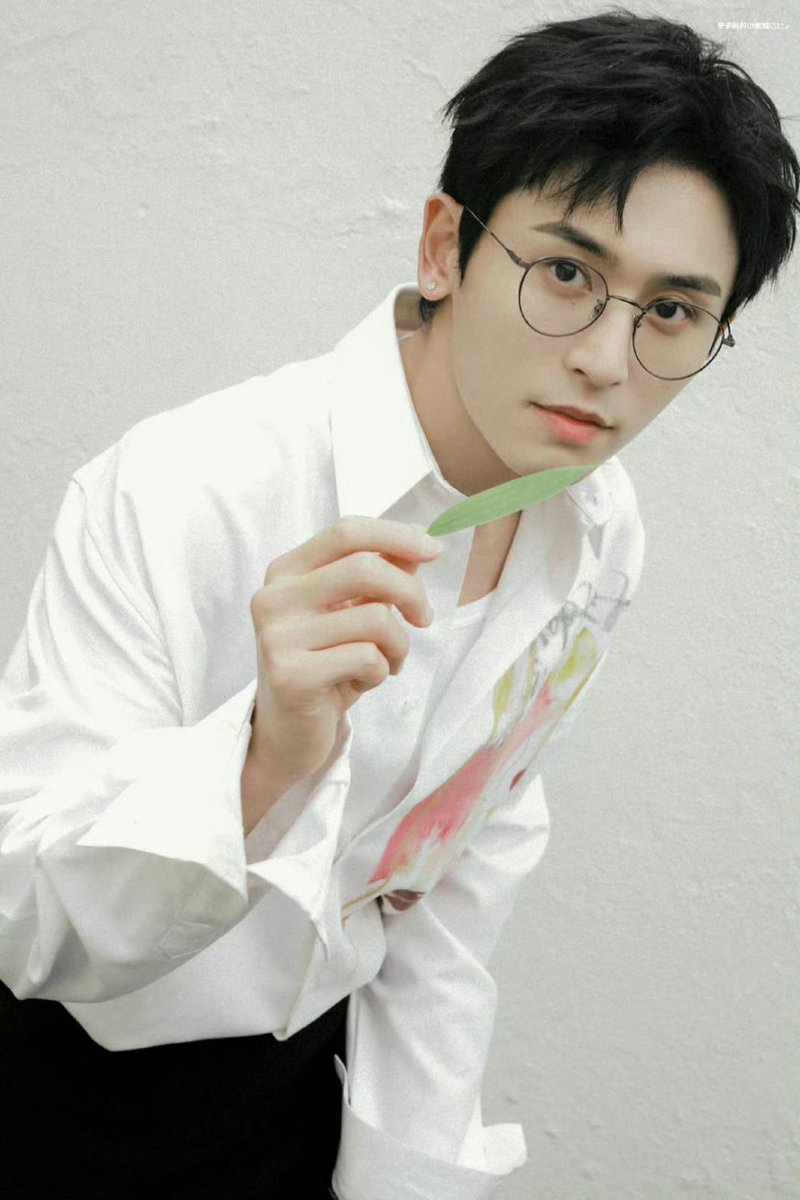 Dawn on 🏔 (anti-toxics & anti-zsj believers) tweet media