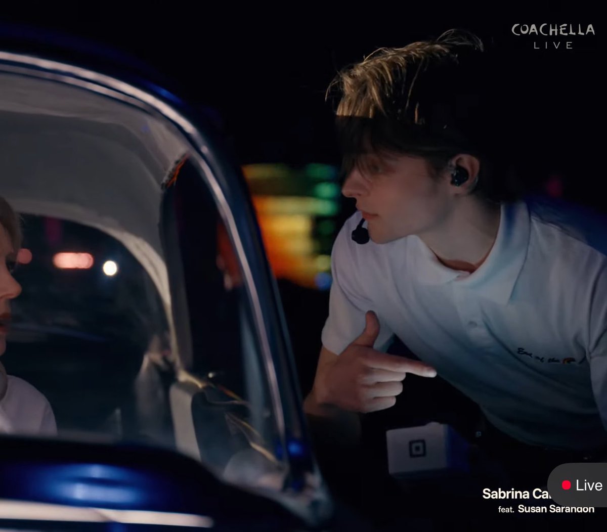 Lily ⚓︎ love & luck tweet media