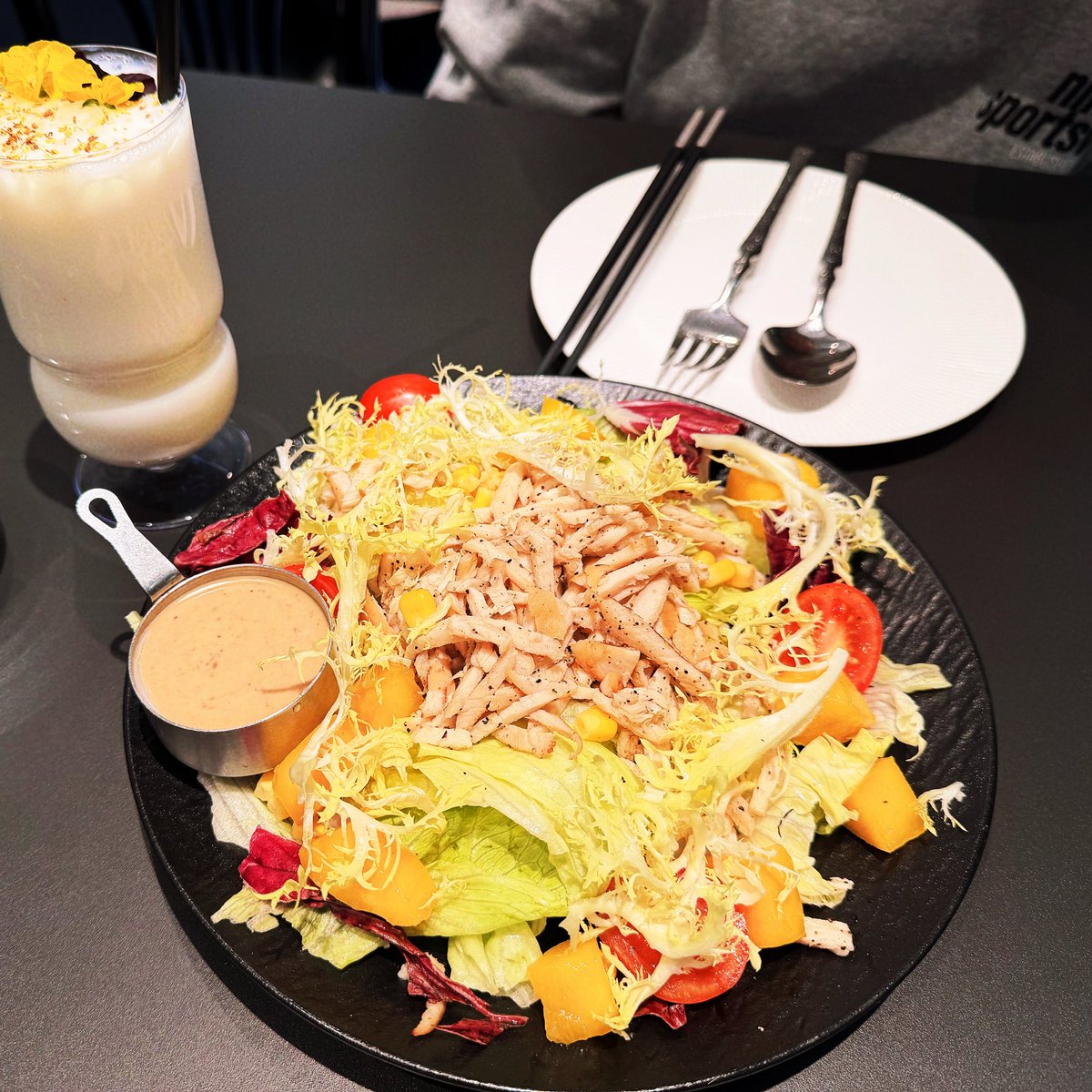 michelle_yu99's tweet image. 今天的第一顿，感冒第三天，没有味觉😂#FoodieJoy