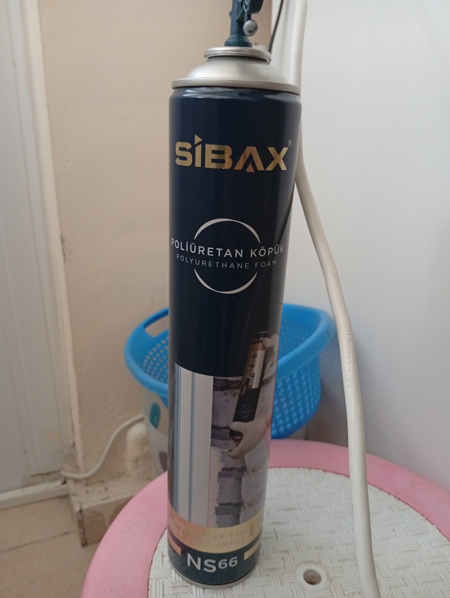 Benim kapalı yan balkon var, alt komşu kapalı balkona tavana şu sızıyo dedi, usta buldum bu malzeme ler ile balkon taş ile PVC arasında uygulama yaptı iki saatlik iş 3500₺ aldı normal mi