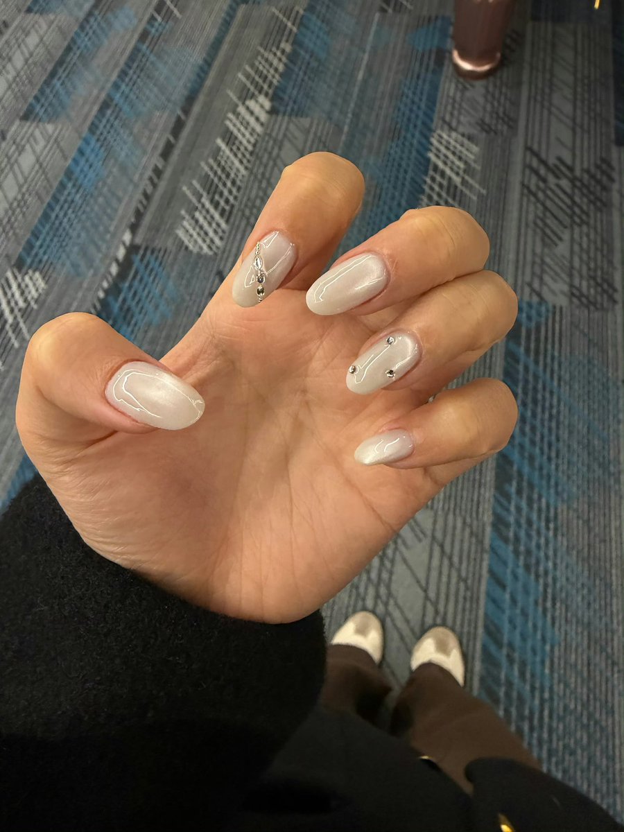 neigercnm's tweet photo. 对我来说最大的刺激就是和一个所有人都不知道我和他的亲密关系的情况下，和朋友们出去玩的时候找个地方偷偷瑟瑟 https://t.co/RvVYHtkXC7