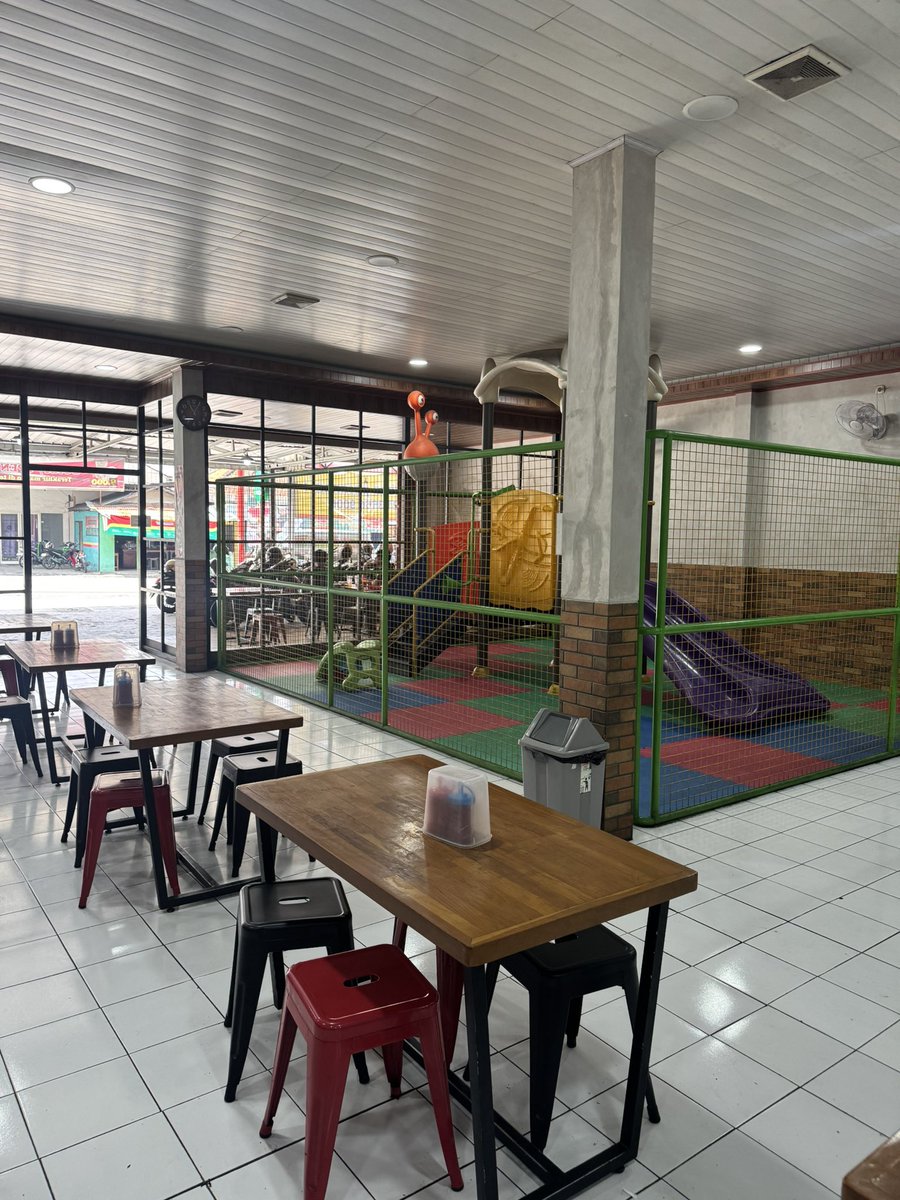 Football Fandom tweet media