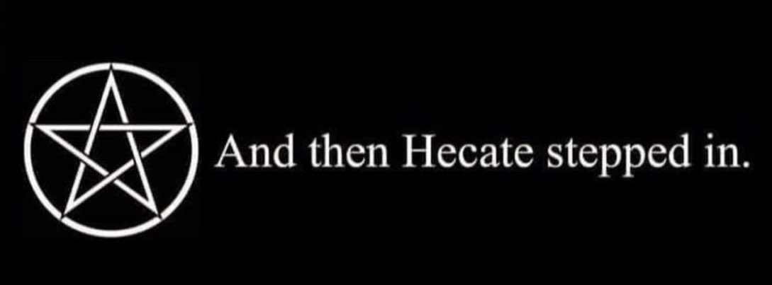 Mikaella - The Conscious Witch tweet media