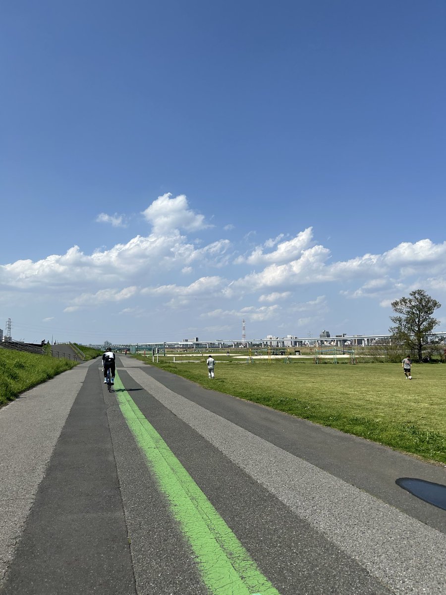 ゆるり tweet media